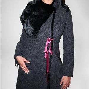 NWT YULEA ITALY Gray wool coat with real black fur
